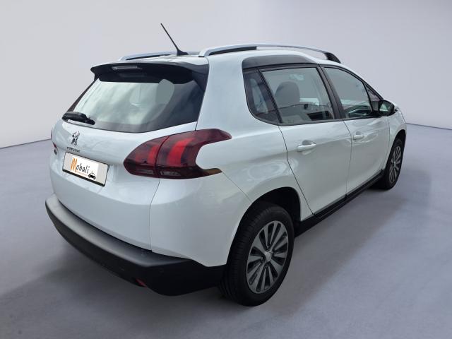 Peugeot 2008 image 1