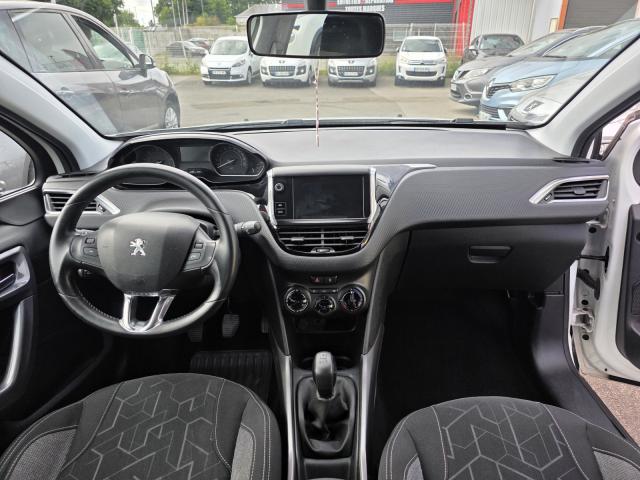 Peugeot 2008 image 5