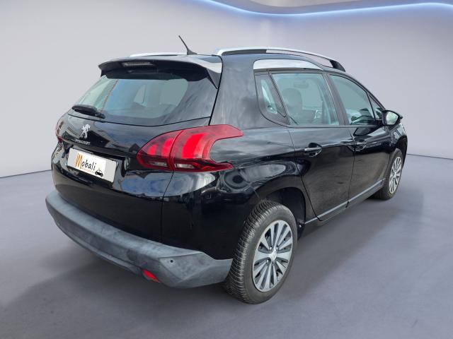 Peugeot 2008 image 1