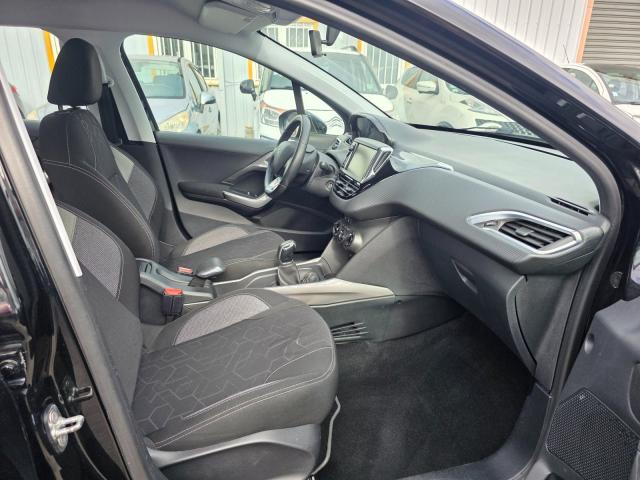 Peugeot 2008 image 5
