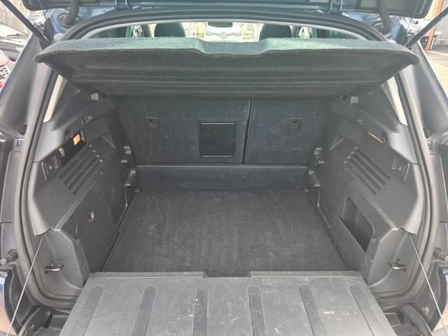 Peugeot 3008 image 1