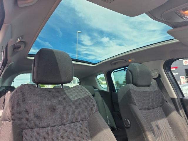 Peugeot 3008 image 3
