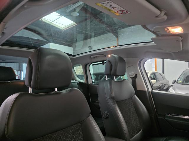 Peugeot 3008 image 3