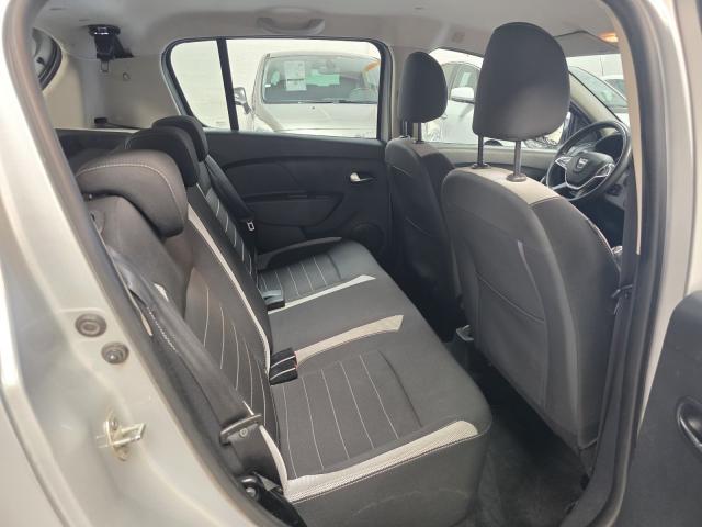 Dacia Sandero Stepway image 2
