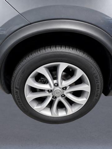 Nissan Juke image 6