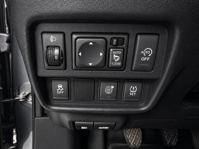 Nissan Juke image 8