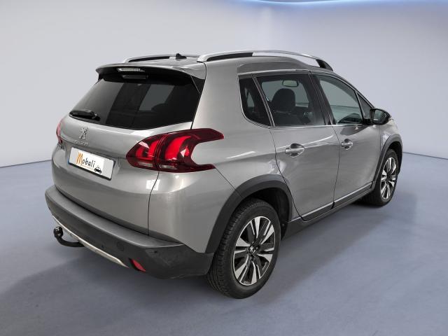Peugeot 2008 image 8