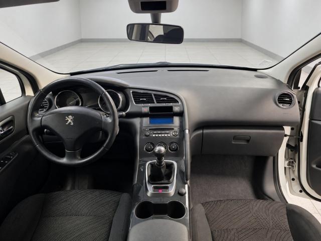 Peugeot 3008 image 4