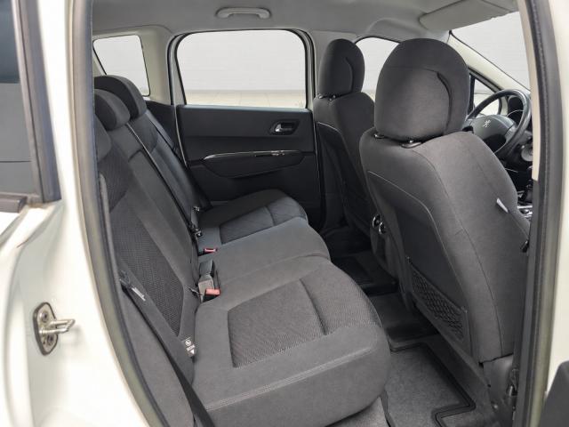 Peugeot 3008 image 5