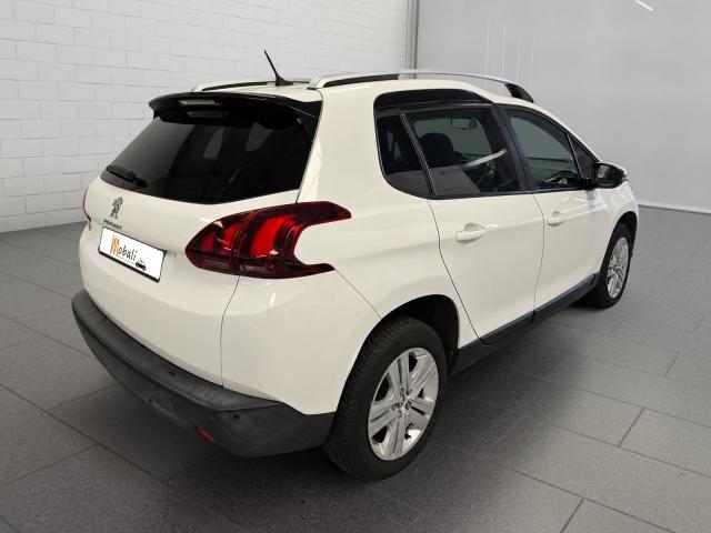 Peugeot 2008 image 8