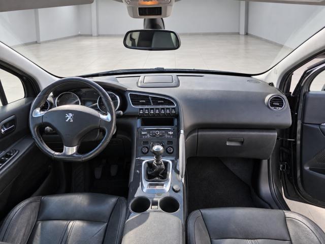 Peugeot 3008 image 2