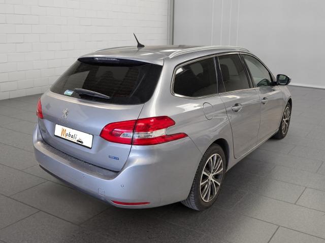 Peugeot 308 image 6