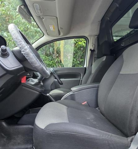 Renault Kangoo image 9