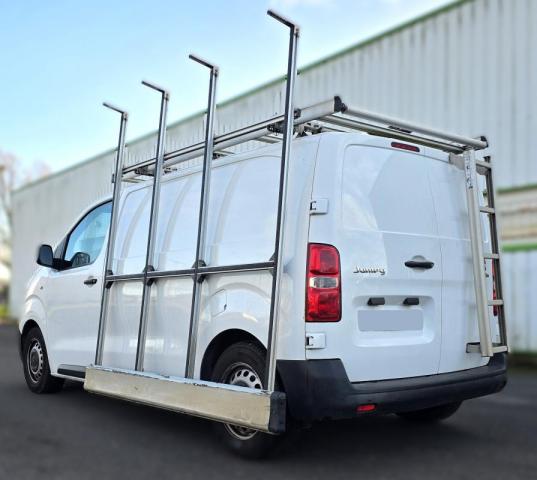 Citroen Jumpy image 2