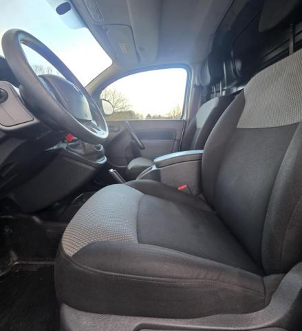 Renault Kangoo image 6