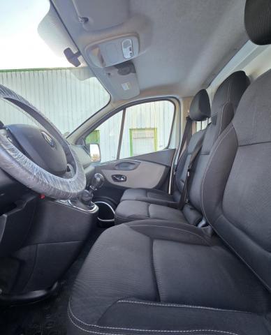 Renault Trafic image 4
