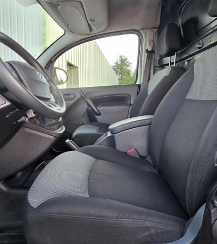 Renault Kangoo image 8