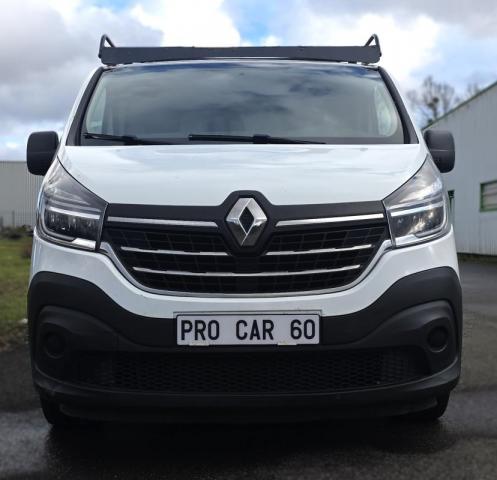 Renault Trafic image 9