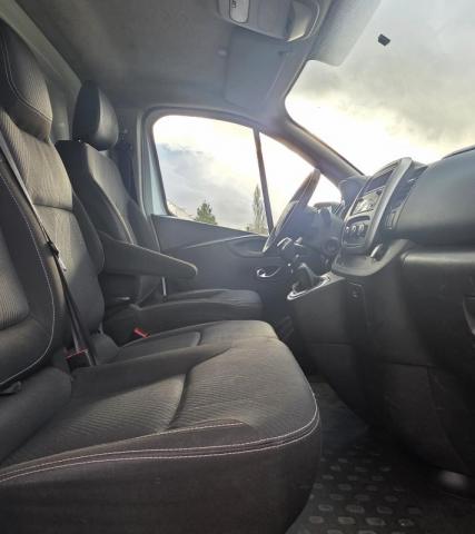 Renault Trafic image 7