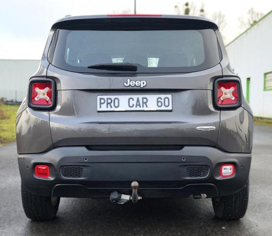 Jeep Renegade image 5