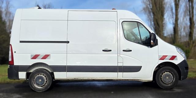 Renault Master image 2