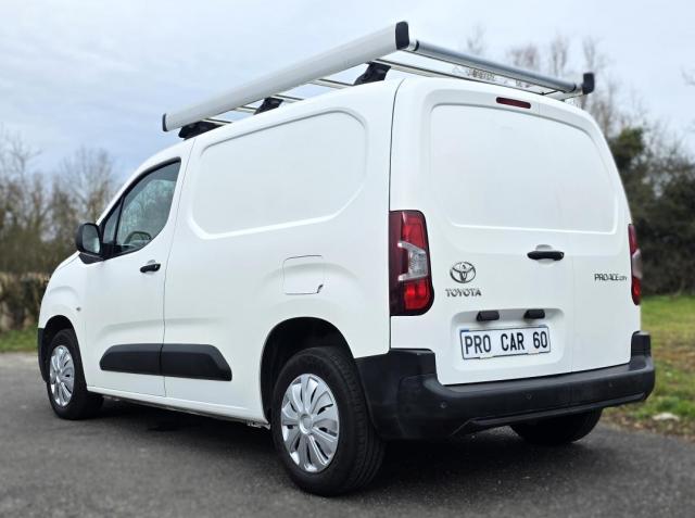Toyota Proace City image 1