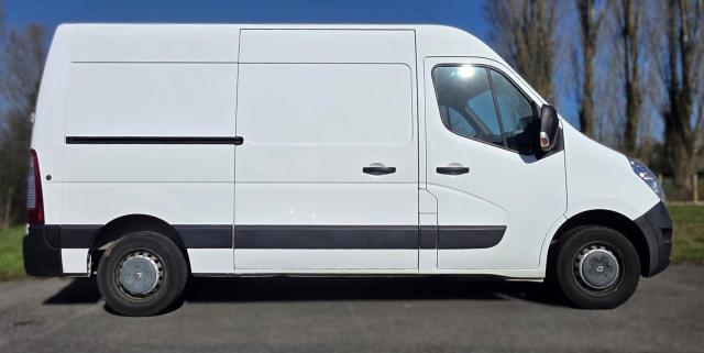 Renault Master image 9