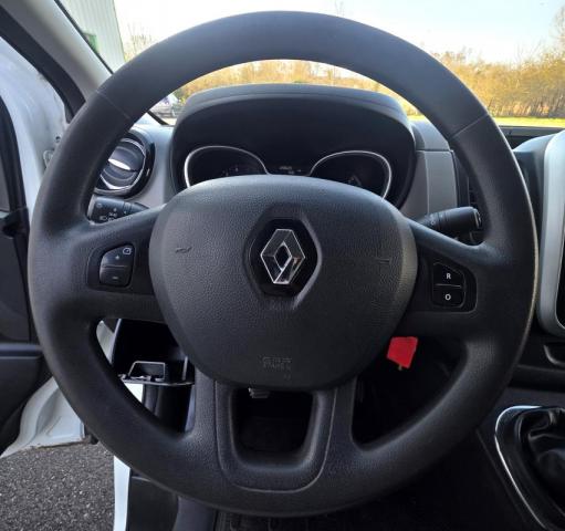 Renault Trafic image 4