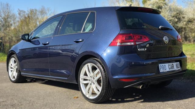 Volkswagen Golf image 8