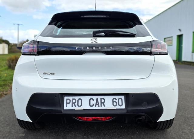 Peugeot 208 image 5