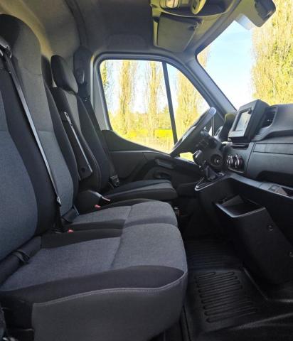 Renault Master image 4