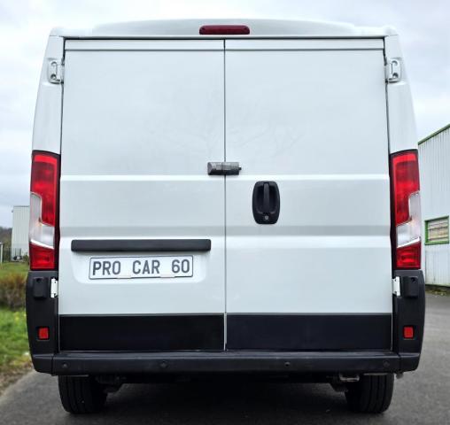 Peugeot Boxer image 1