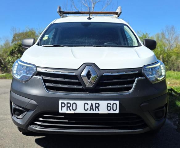 Renault Express Van image 1