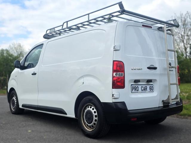 Peugeot Expert image 3