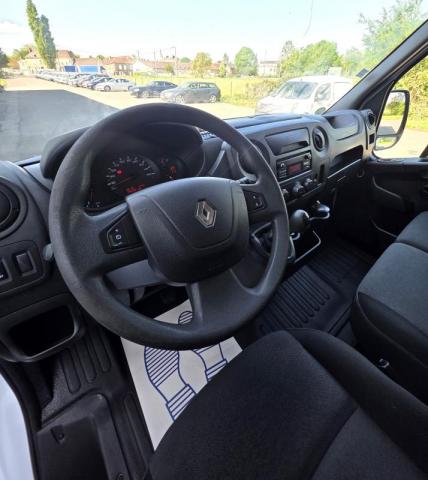 Renault Master image 4