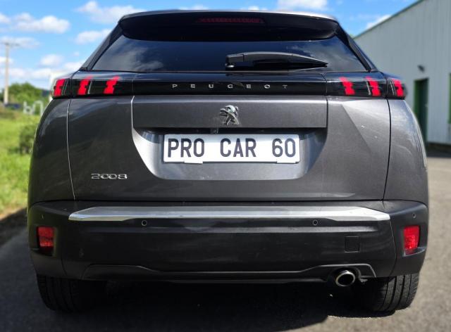 Peugeot 2008 image 6