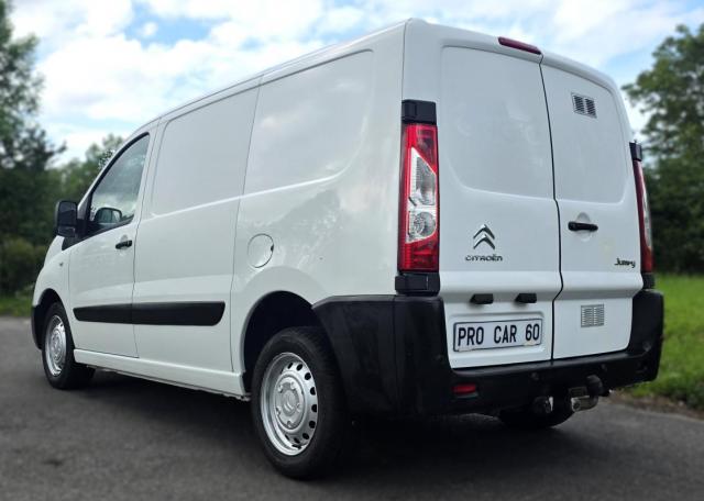 Citroen Jumpy image 8