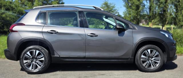 Peugeot 2008 image 9