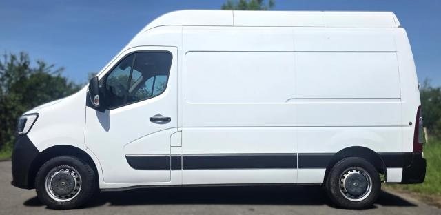 Renault Master image 9