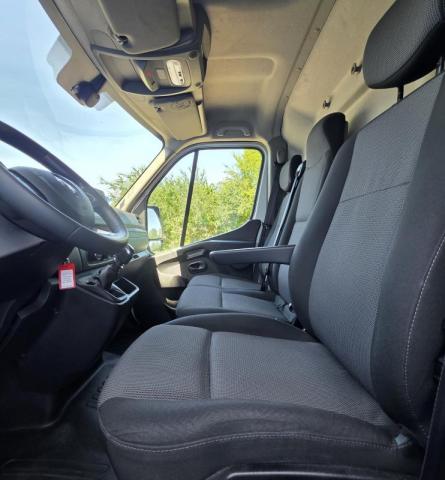 Renault Master image 6