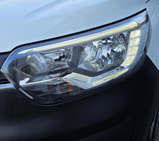 Renault Kangoo Express image 3