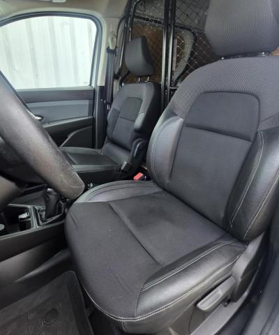 Renault Kangoo Express image 9