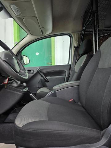 Renault Kangoo image 8