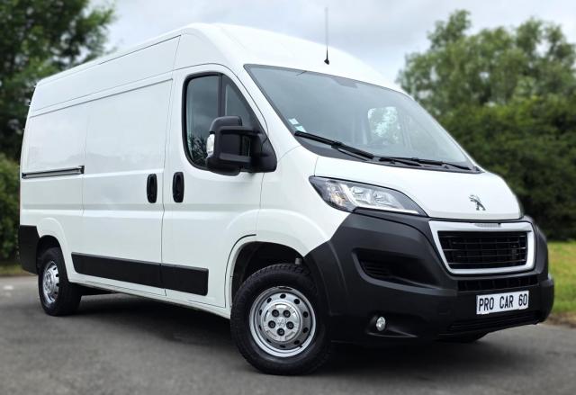 Peugeot Boxer image 1