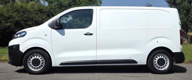 Citroen Jumpy image 9