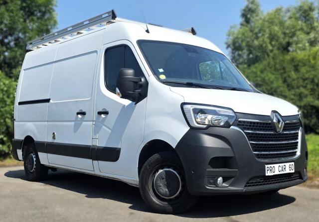 Renault Master image 1