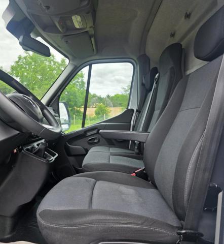 Renault Master image 7
