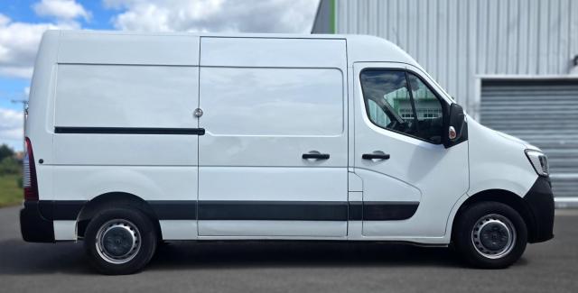 Renault Master image 9