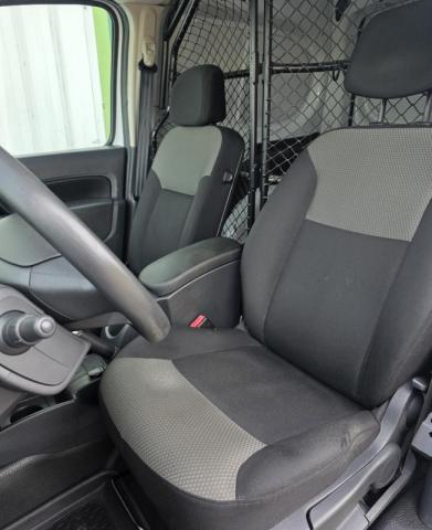 Renault Kangoo image 9