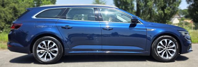 Renault Talisman Estate image 3